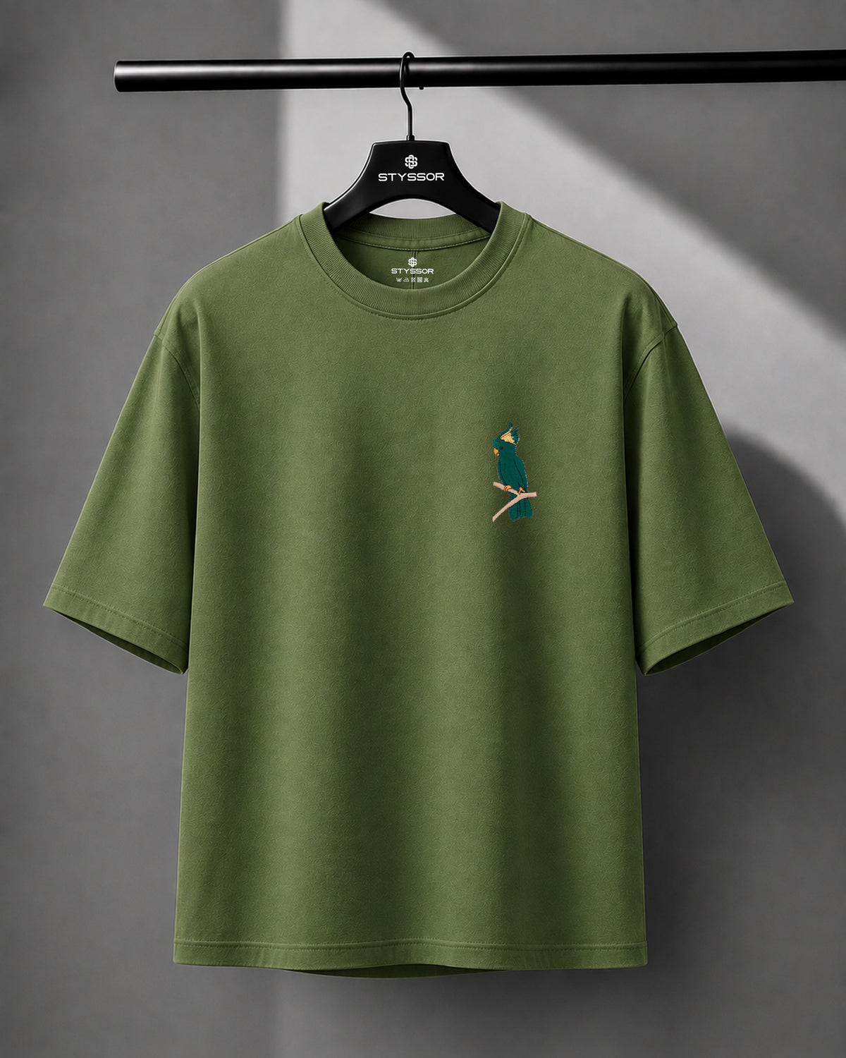 Cockatoo Wildlife Embroidery Oversized T-Shirt