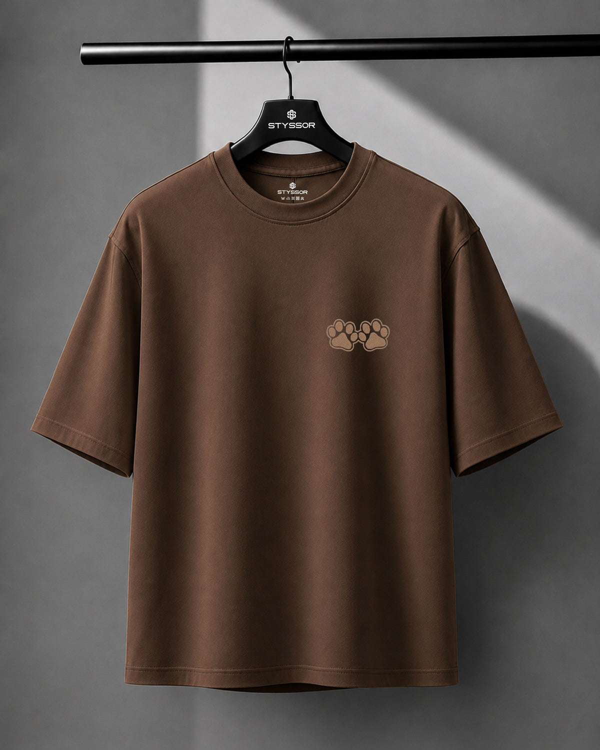 Dog Paw Wildlife Embroidery Oversized T-Shirt
