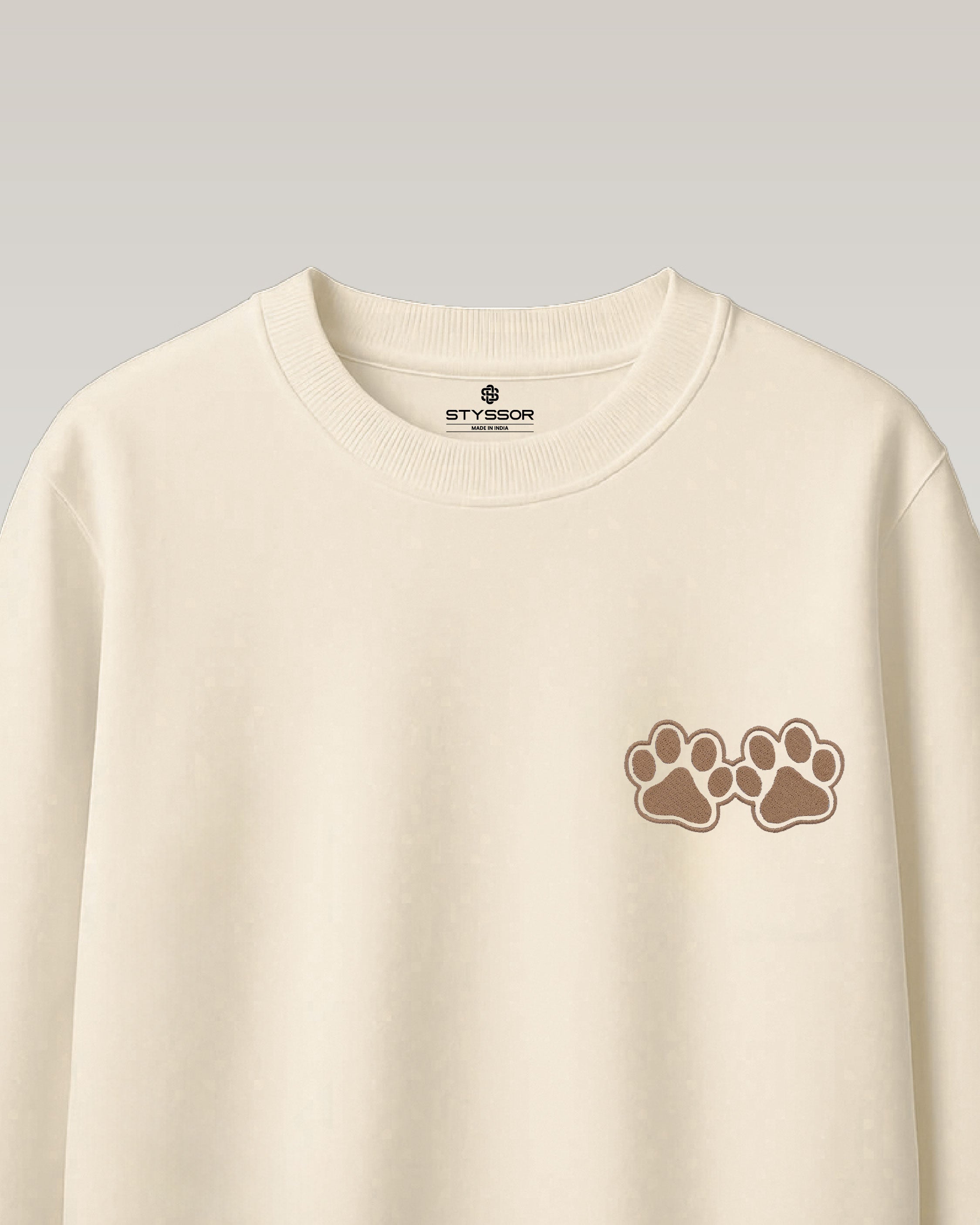 Dog Paw Wildlife Embroidery Oversized Off-White T-Shirt