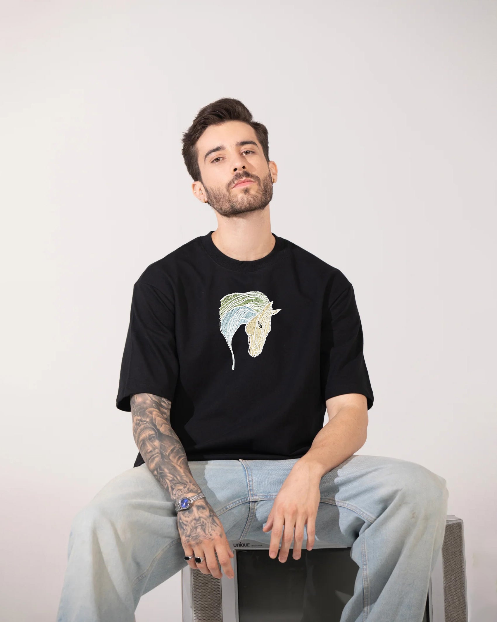 Horse Face Embroidery Black Oversized T-Shirt