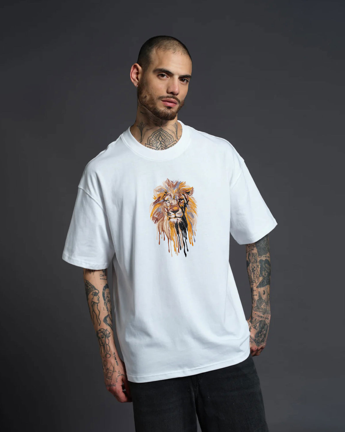 Lion Face Embroidery White Oversized T-Shirt