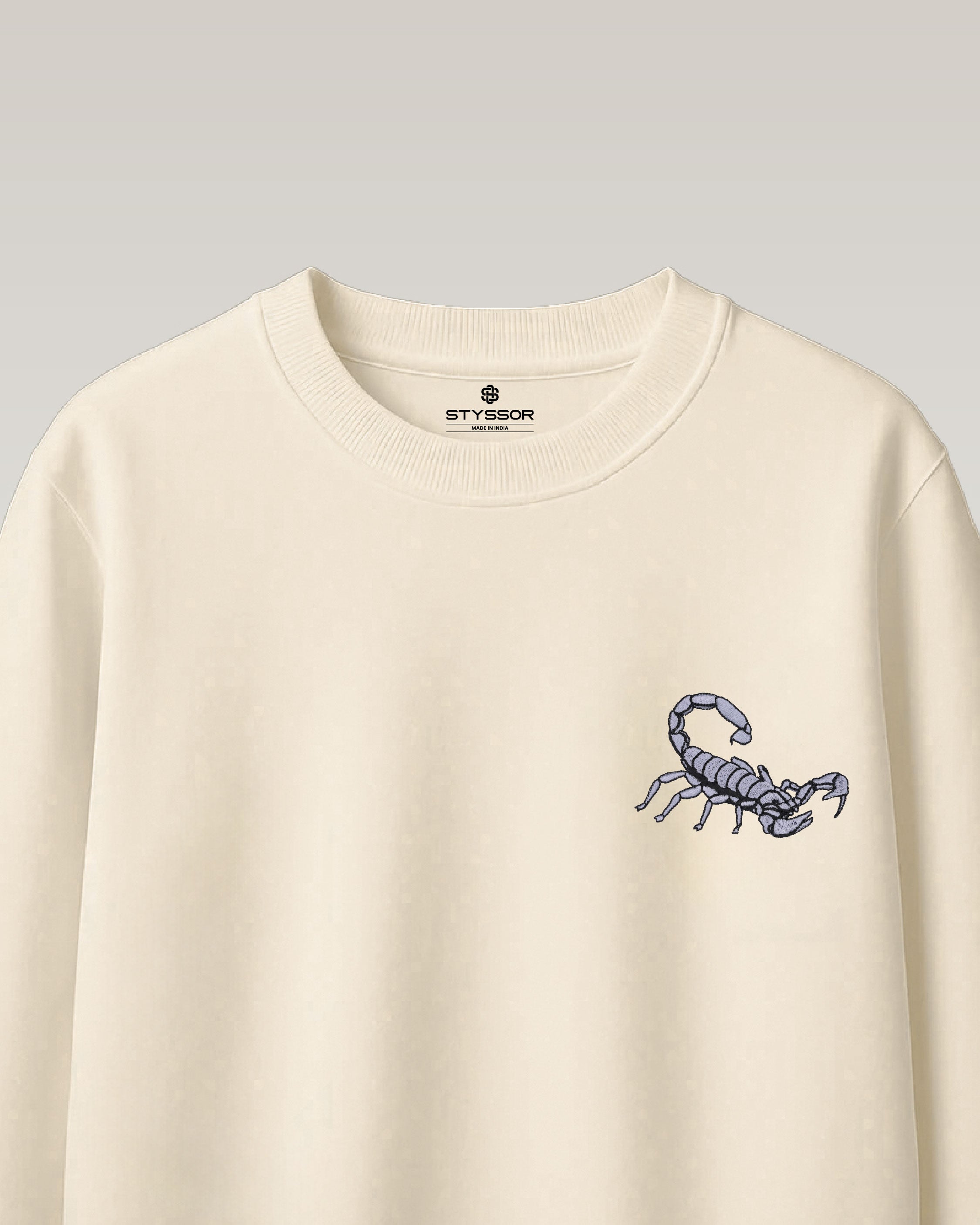 Scorpion Wildlife Embroidery Oversized Off-White T-Shirt