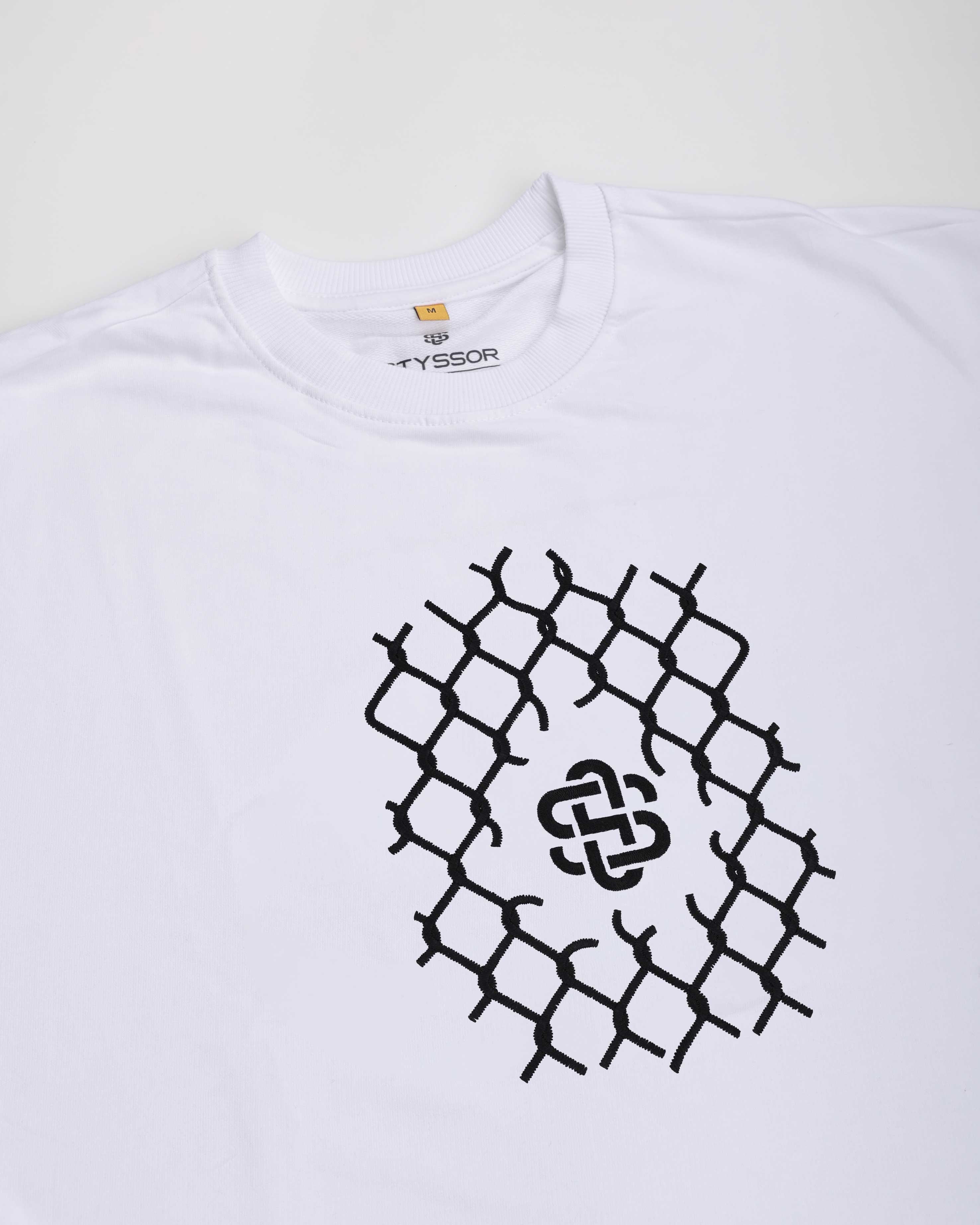 Styssor Chain Fence Embroidery White Oversized T-Shirt