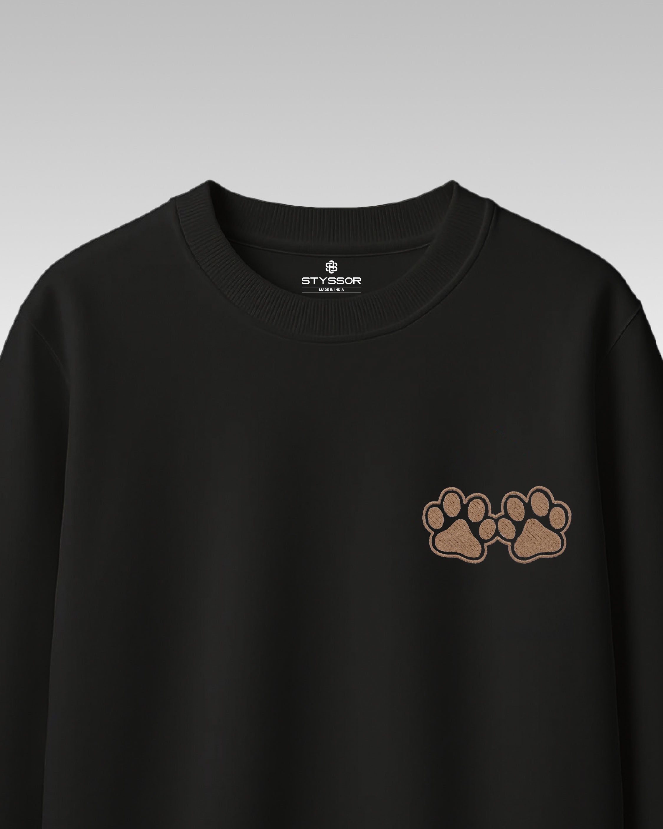 Dog Paw Wildlife Embroidery Oversized Black T-Shirt