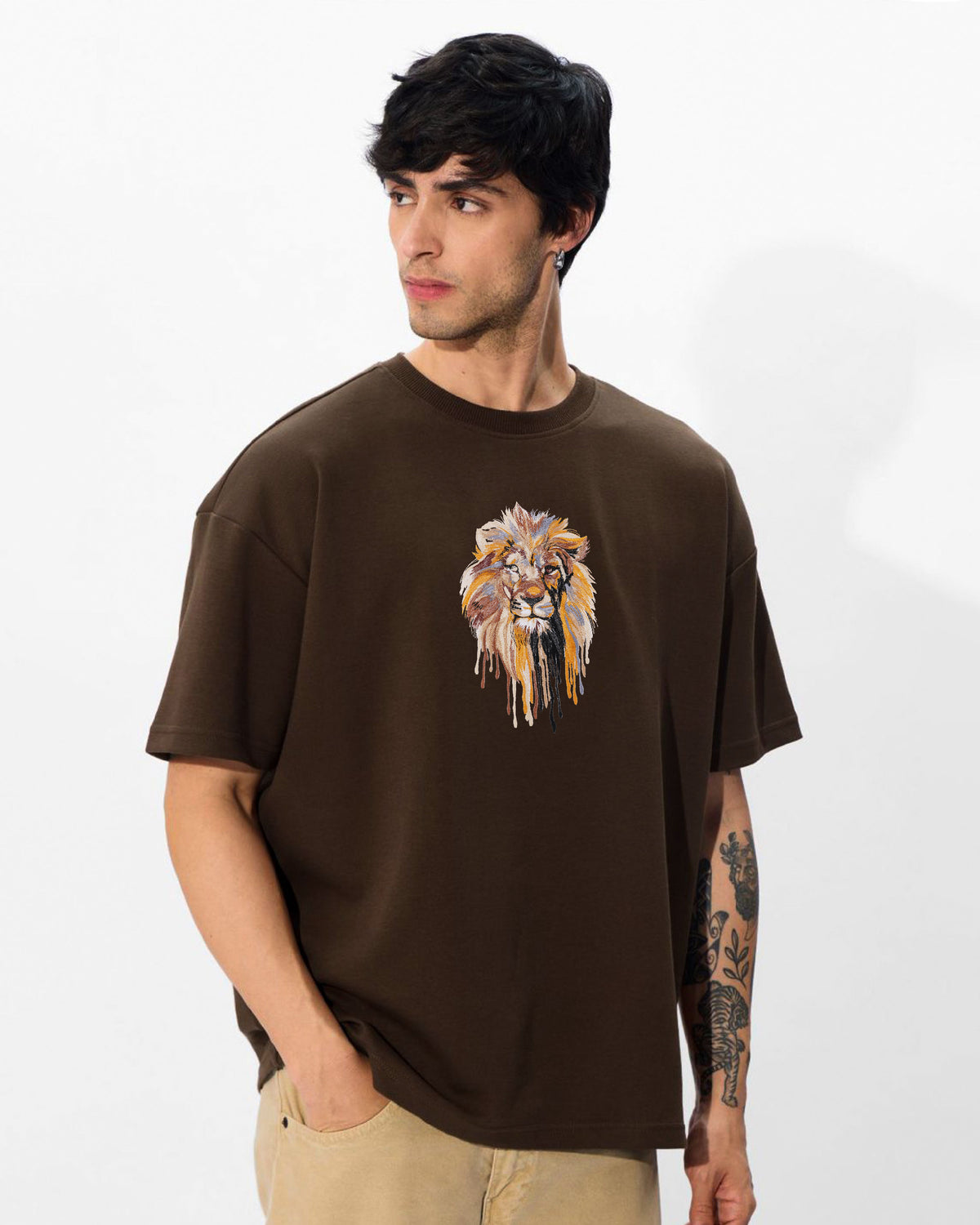 Lion Face Embroidery Brown Oversized T-Shirt