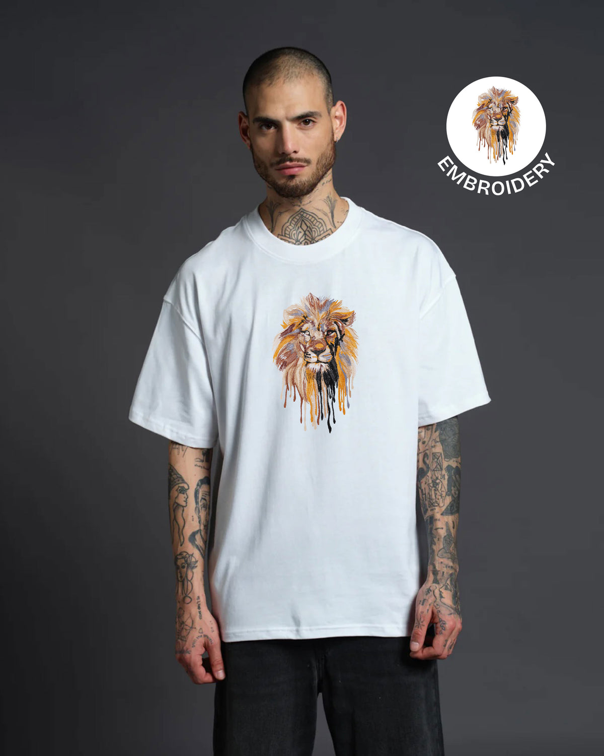 Lion Face Embroidery White Oversized T-Shirt