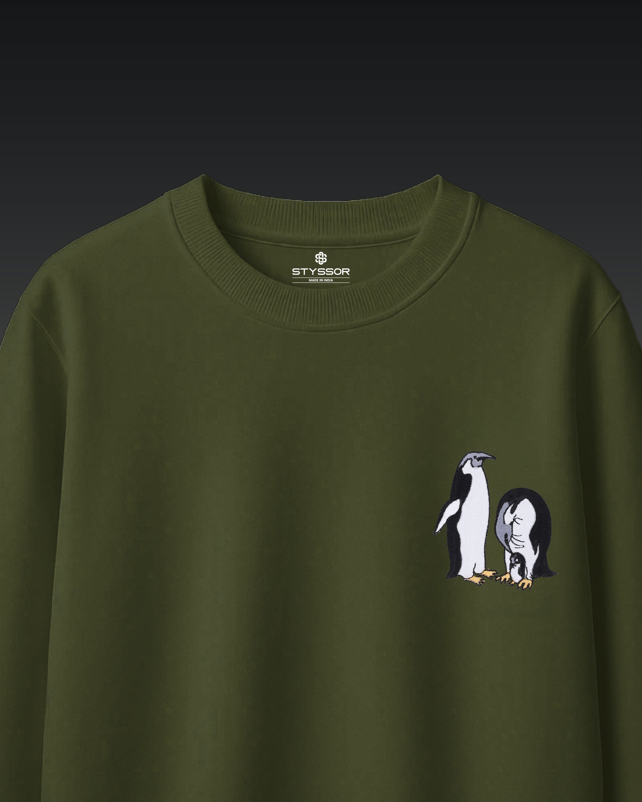Penguin Wildlife Embroidery Oversized Green T-Shirt