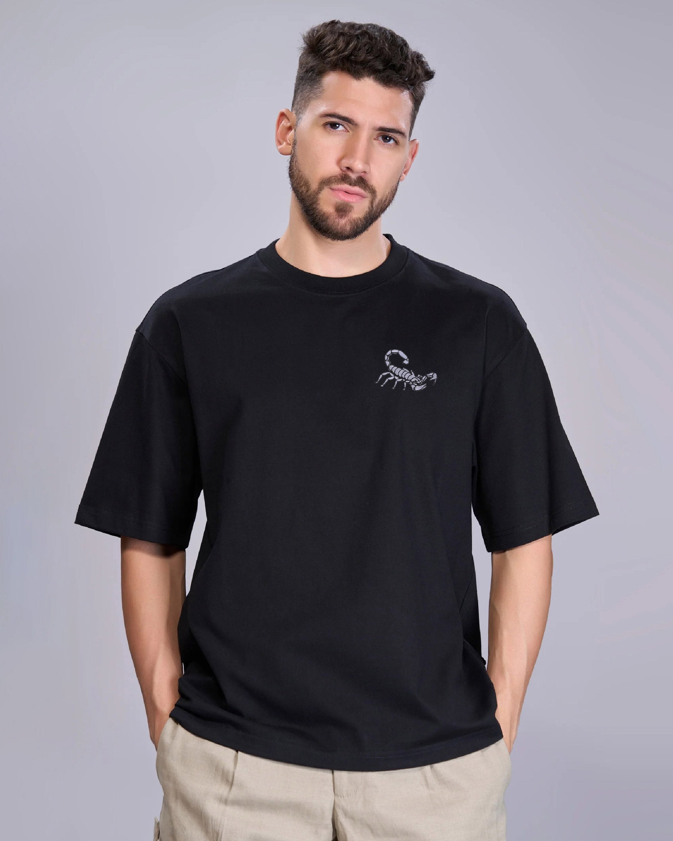 Scorpion Wildlife Embroidery Oversized Black T-Shirt