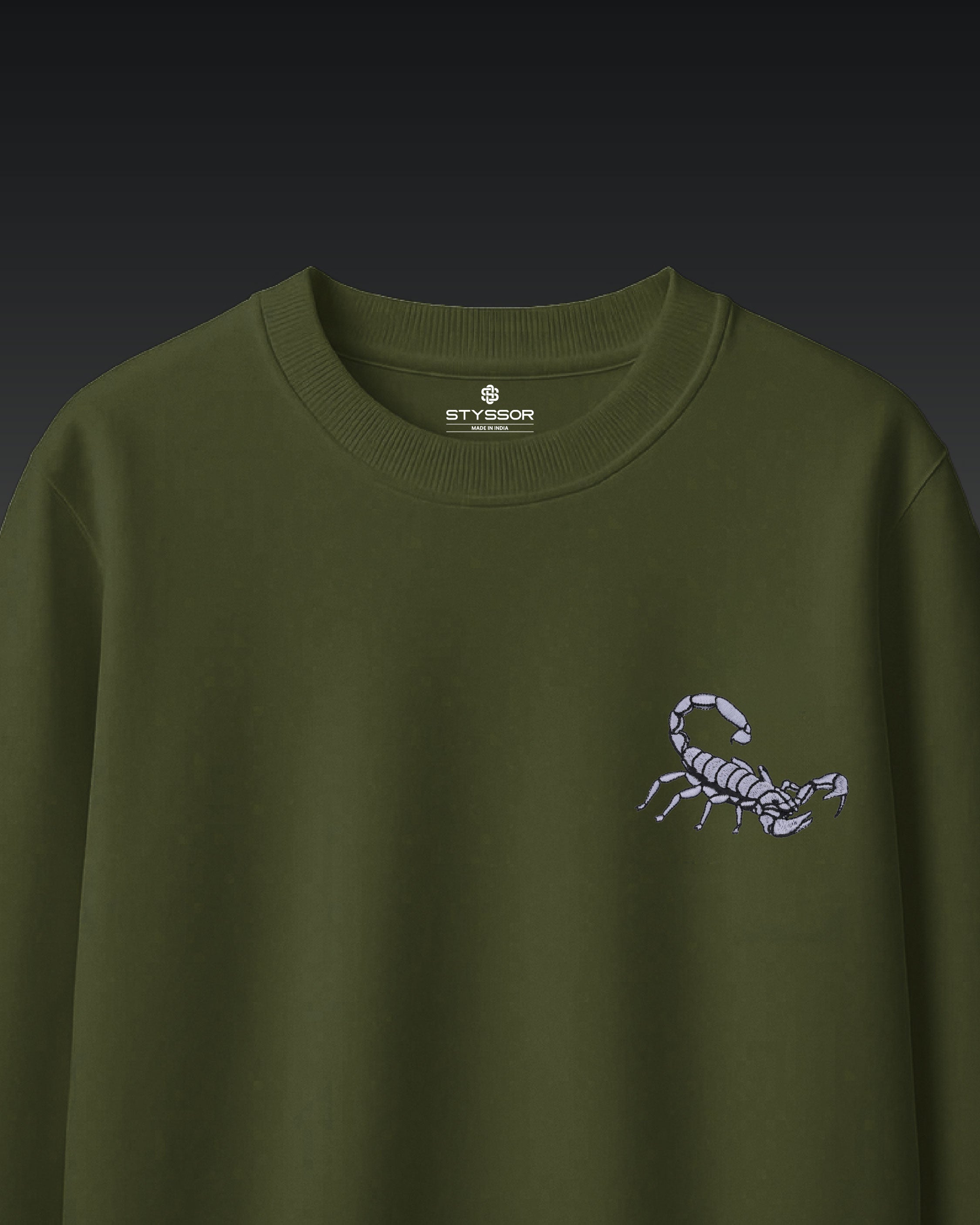 Scorpion Wildlife Embroidery Oversized Green T-Shirt