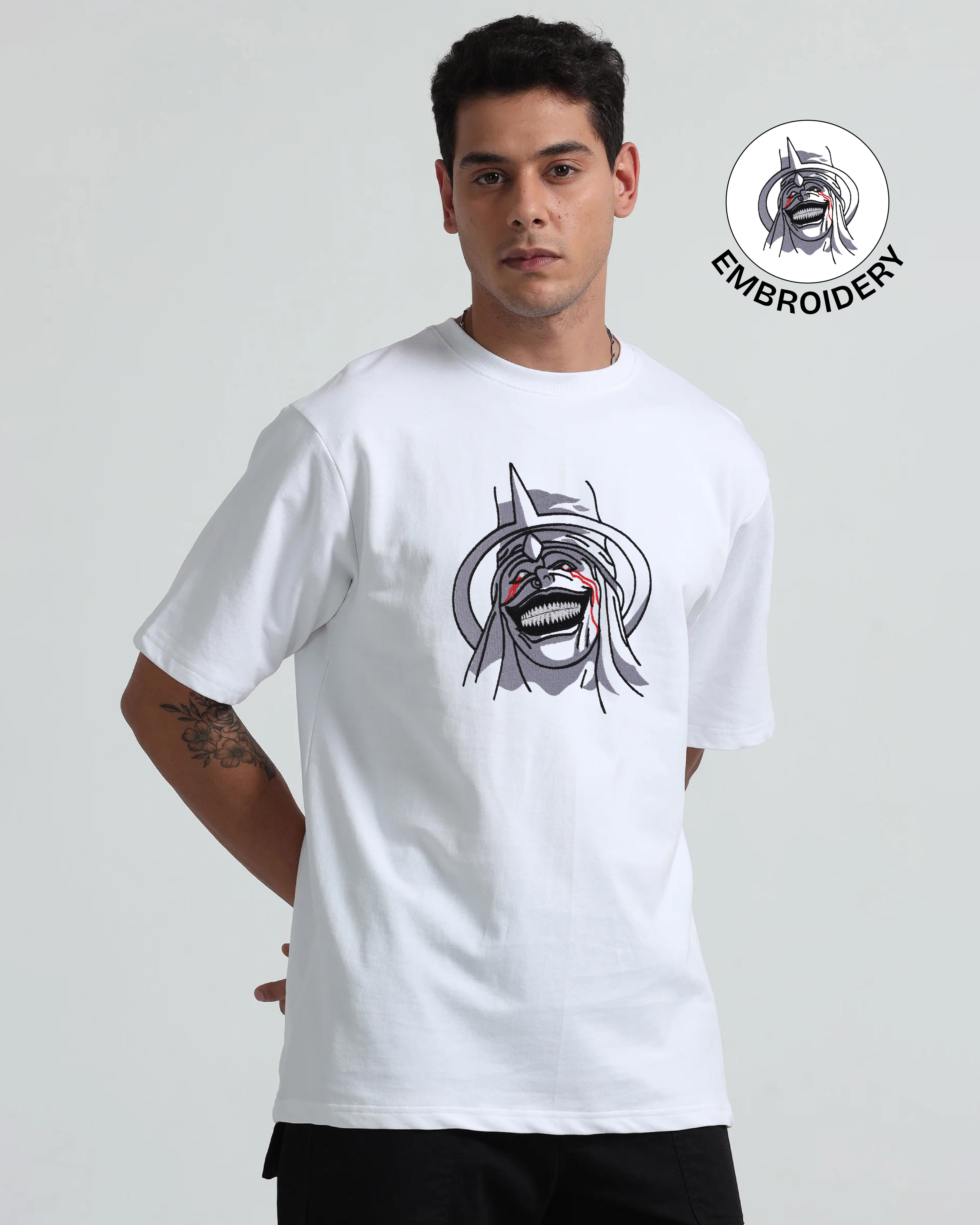 Statue of God Embroidery White Oversized T-Shirt web