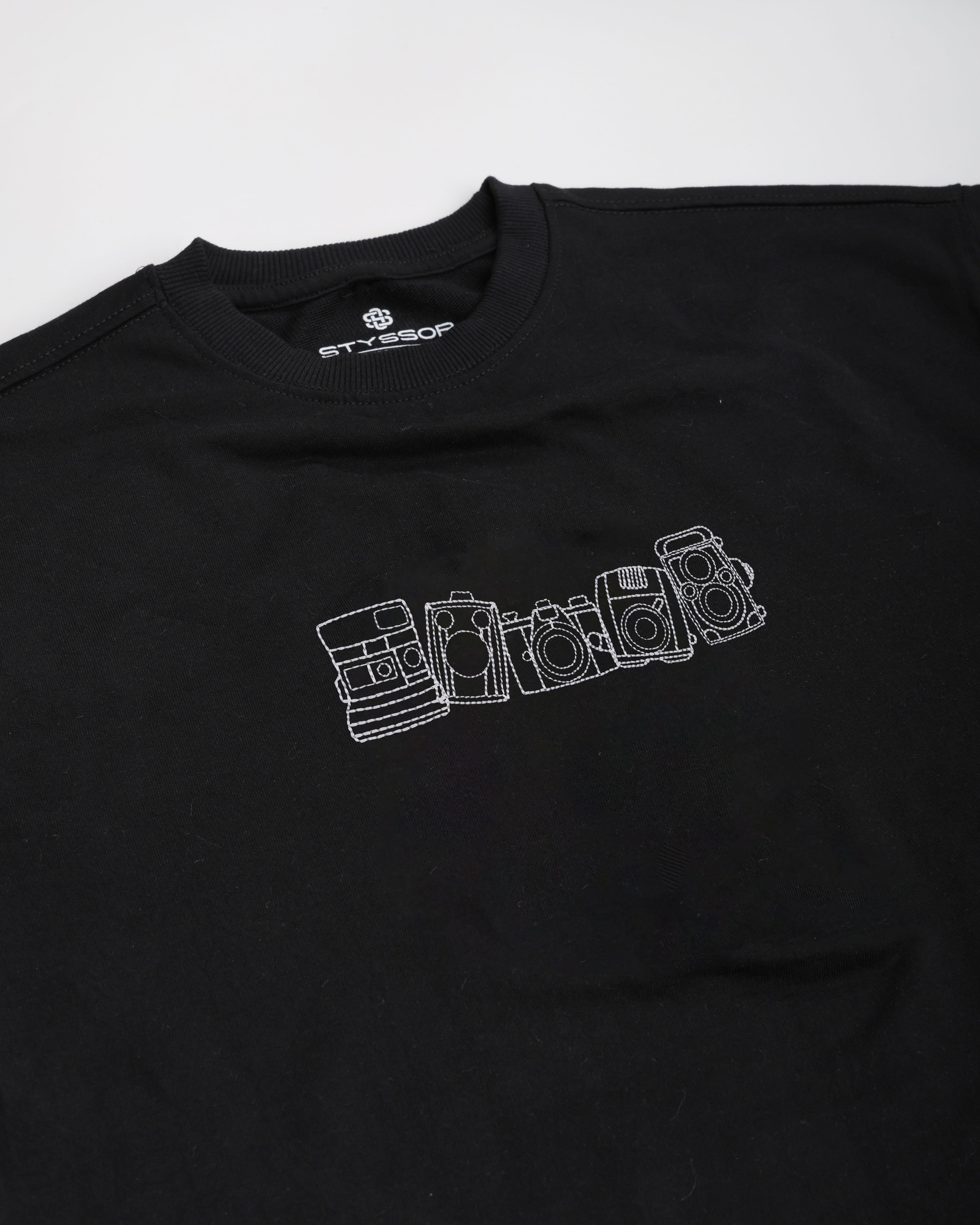 Vintage Camera Embroidery Black Oversized T-Shirt